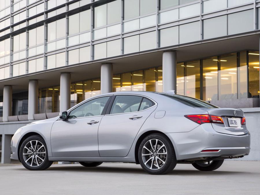  Acura TLX 3.5L V6 SH-AWD 2015 года  (фото 39 из 91)